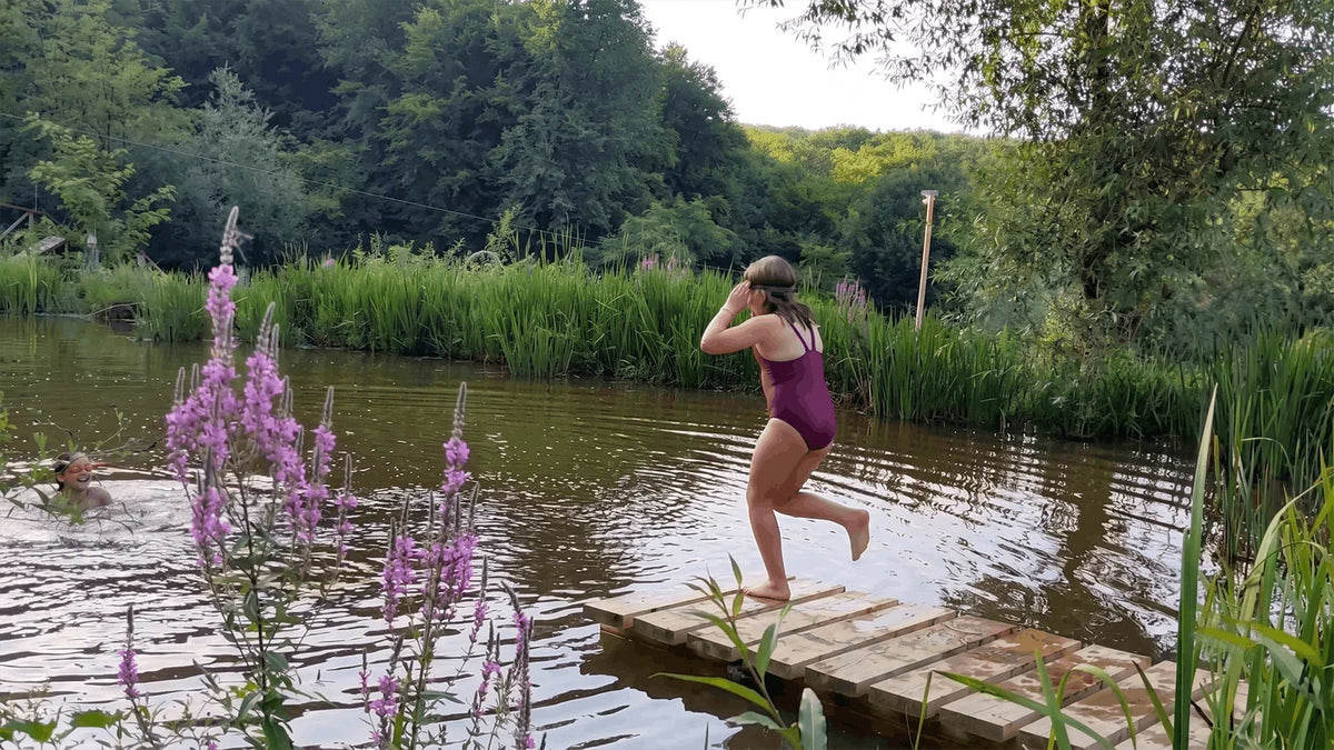 Distracție pe lac la tabăra Carpatin Adventure Camp